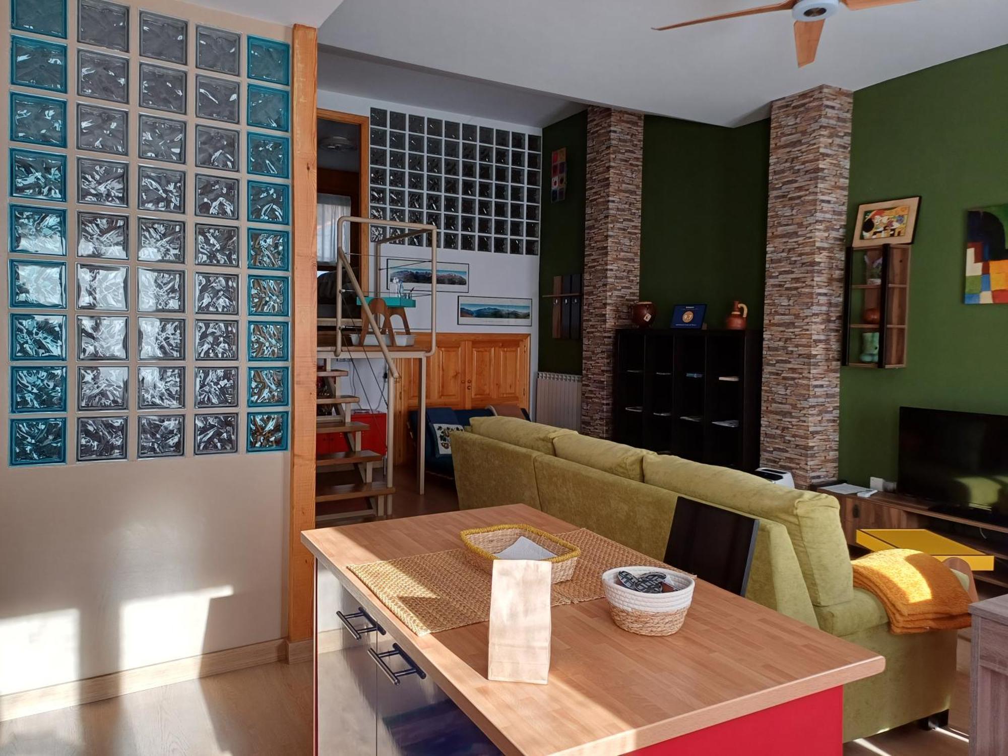 Apartamento Puerta Del Pirineo Sabinanigo Luaran gambar