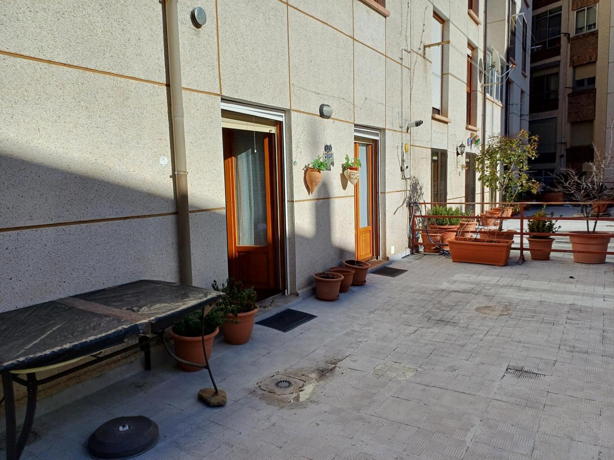 Apartamento Puerta Del Pirineo Sabinanigo Luaran gambar