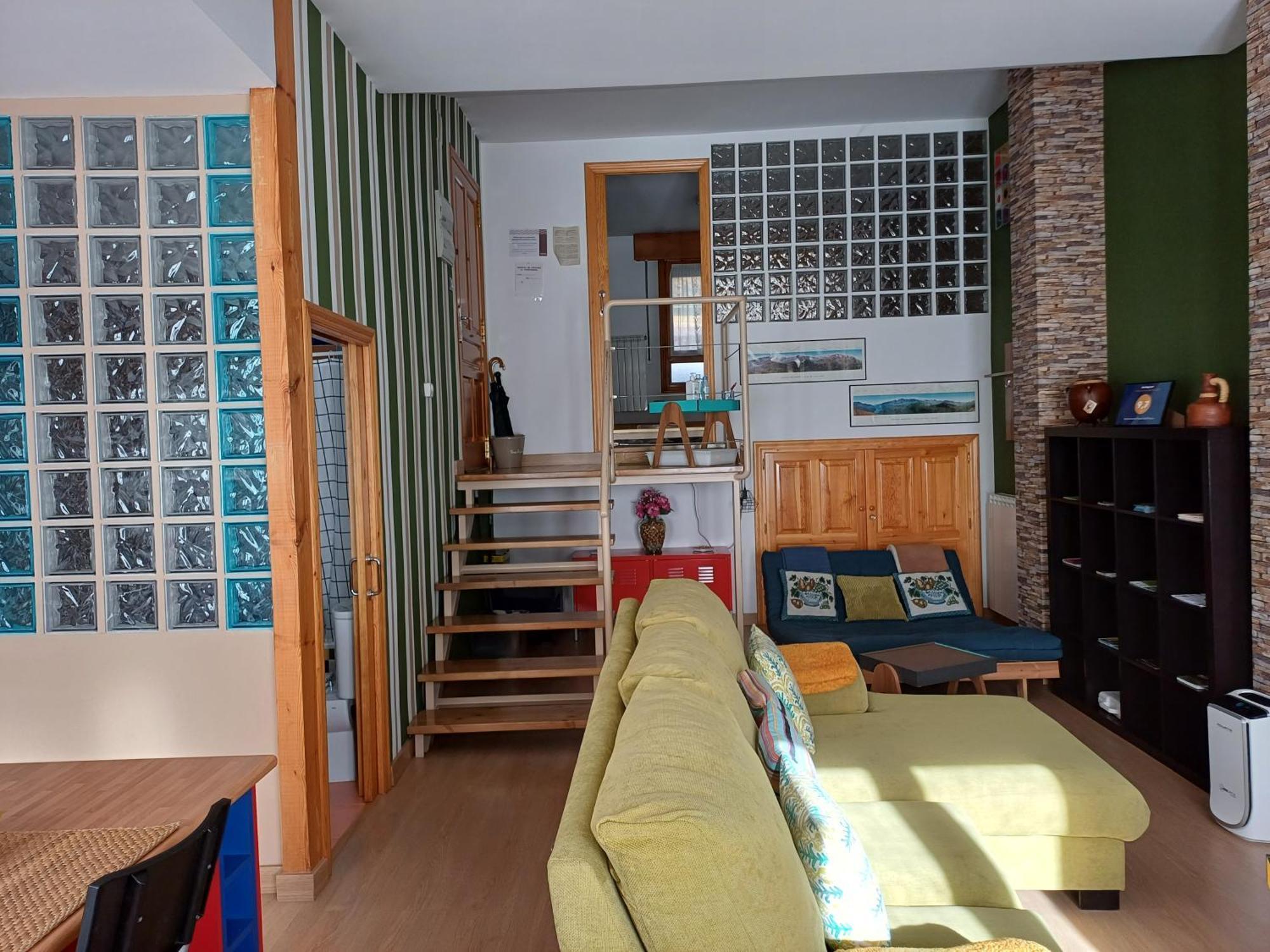 Apartamento Puerta Del Pirineo Sabinanigo Luaran gambar