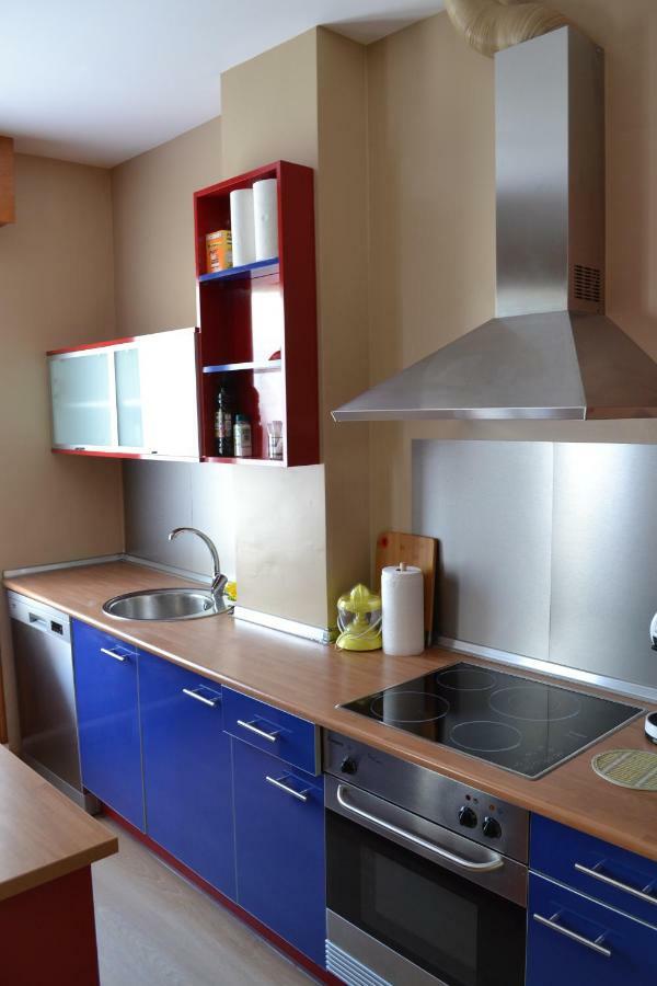 Apartamento Puerta Del Pirineo Sabinanigo Luaran gambar
